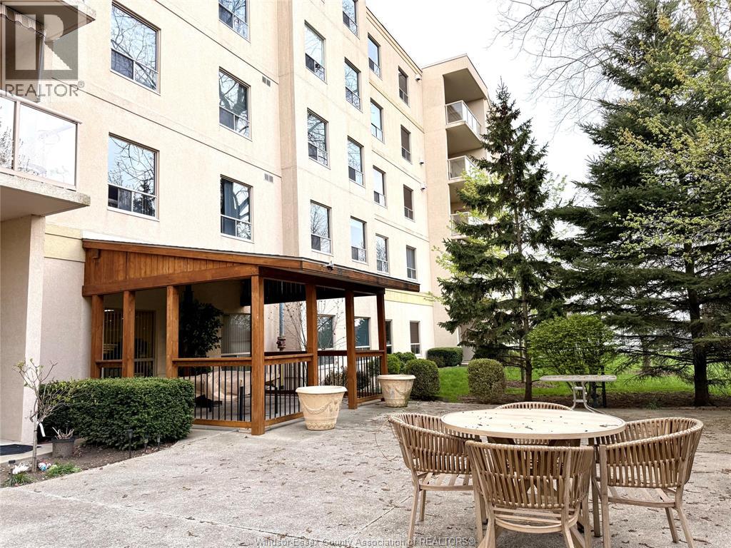 315 Village Grove Drive Unit# 501, Tecumseh, Ontario  N8N 5G4 - Photo 30 - 26008523