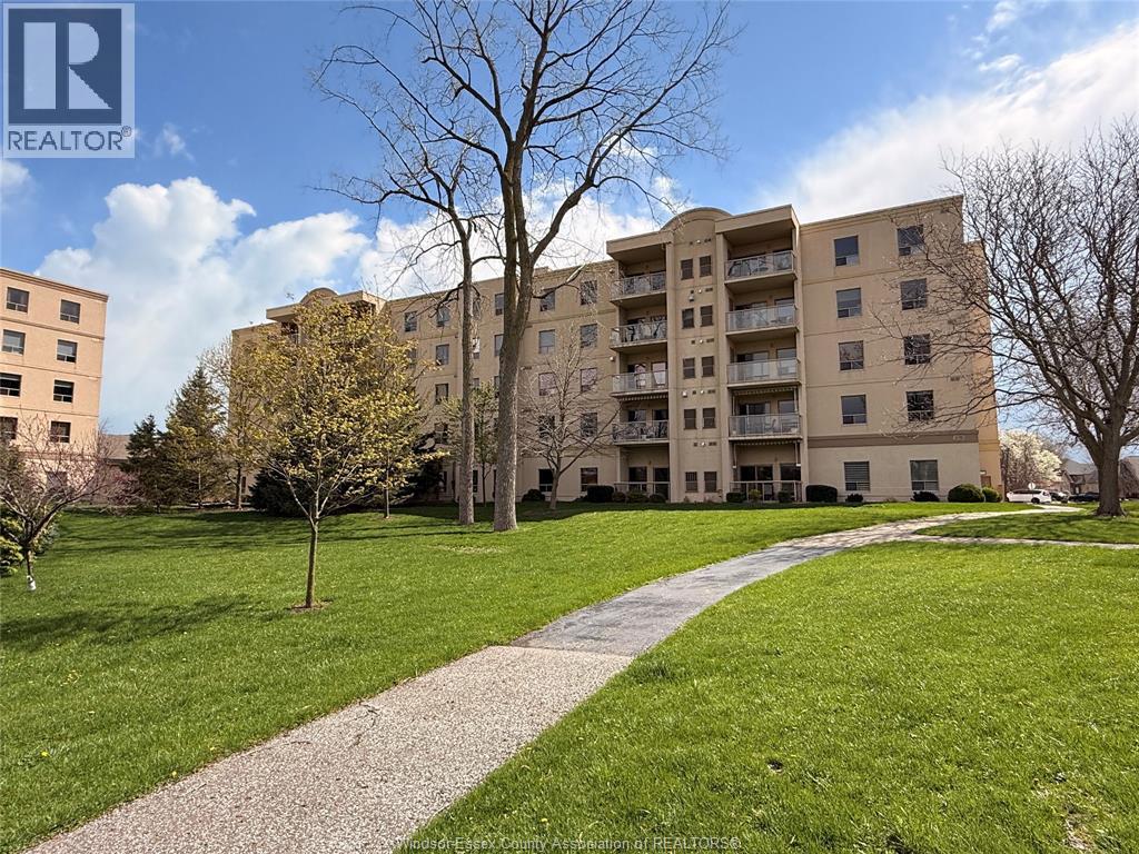 315 Village Grove Drive Unit# 501, Tecumseh, Ontario  N8N 5G4 - Photo 35 - 26008523