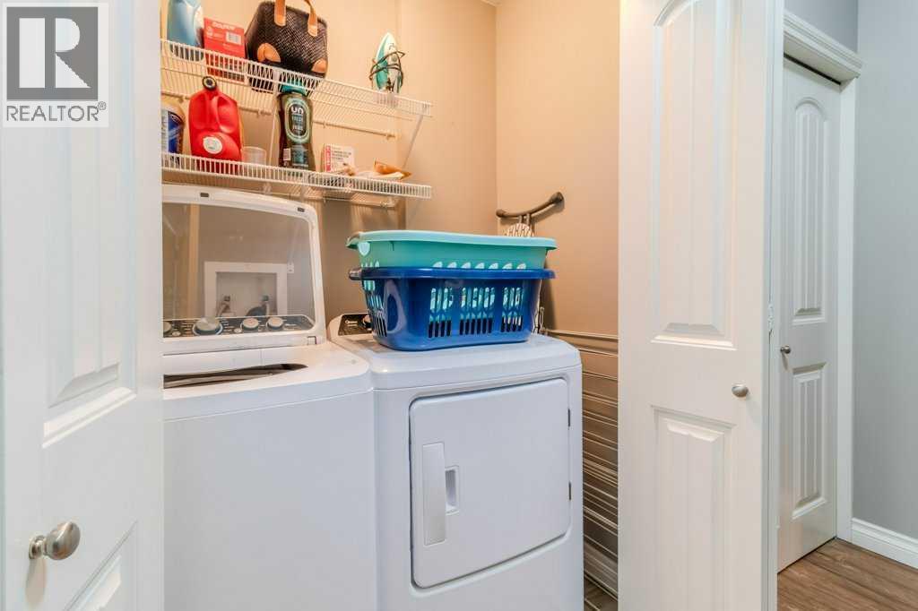 A&b, 5224 Lawton Avenue, Blackfalds, Alberta  T0M 0J0 - Photo 31 - A2293714