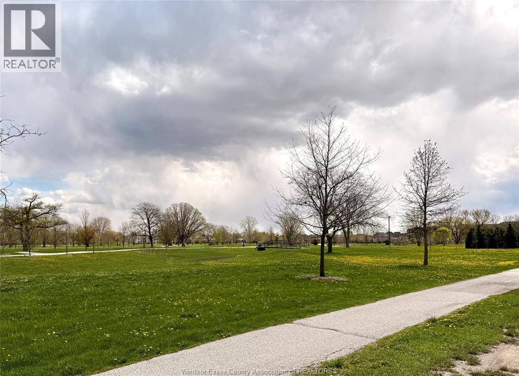 315 Village Grove Drive Unit# 501, Tecumseh, Ontario  N8N 5G4 - Photo 38 - 26008523