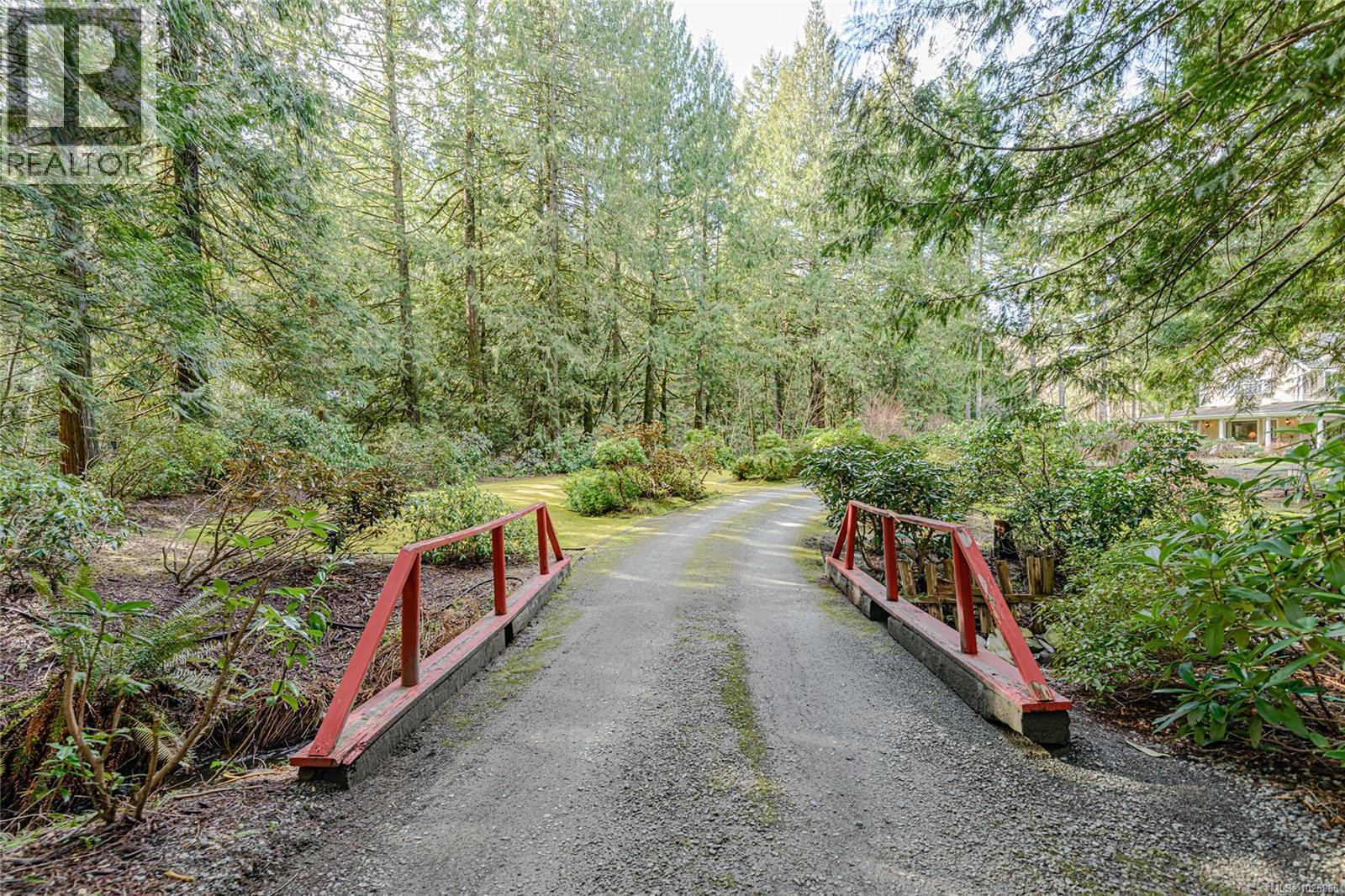 1753 Peerless Rd, Shawnigan Lake, British Columbia  V0R 1L0 - Photo 34 - 1025966