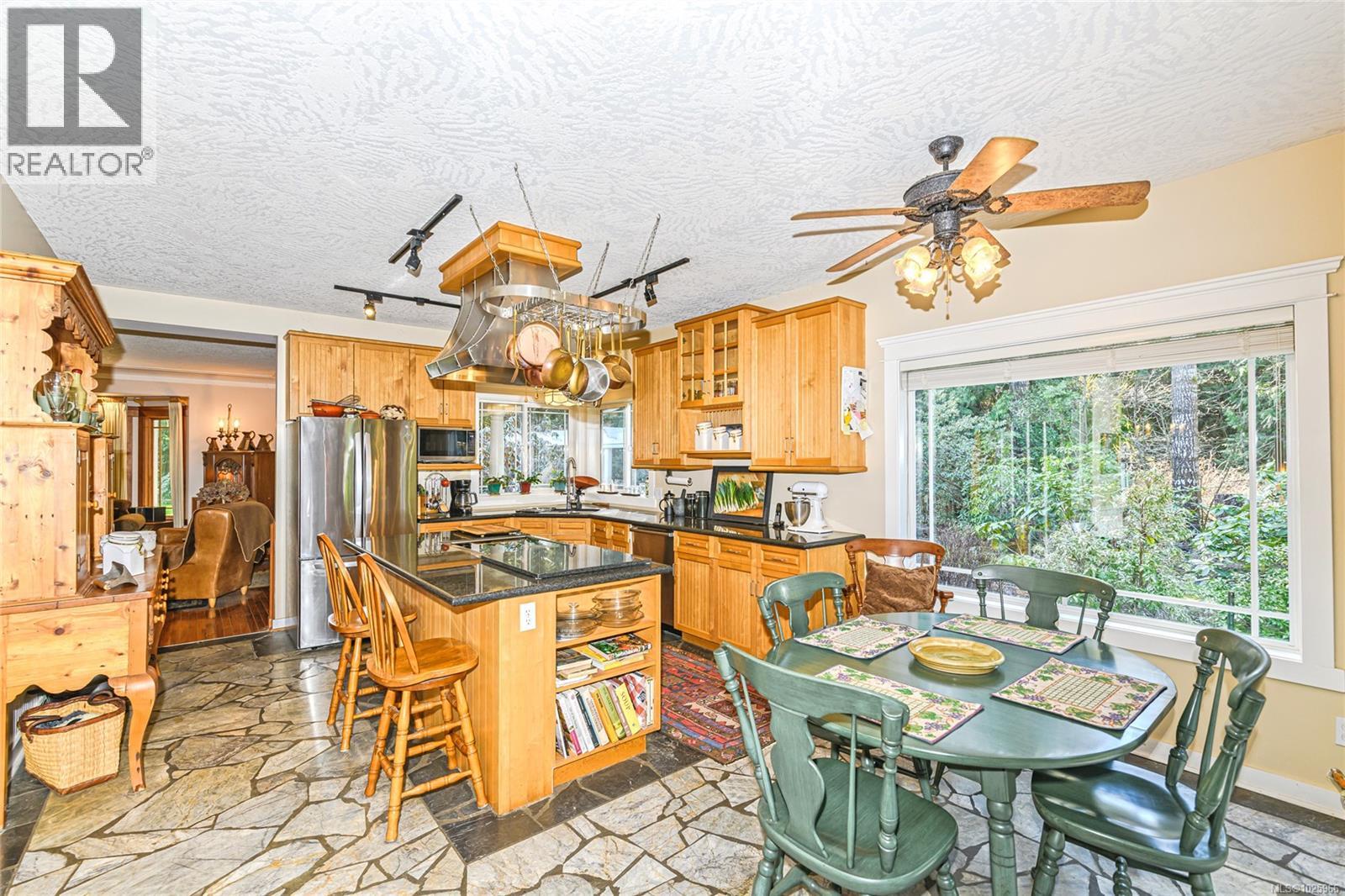 1753 Peerless Rd, Shawnigan Lake, British Columbia  V0R 1L0 - Photo 21 - 1025966