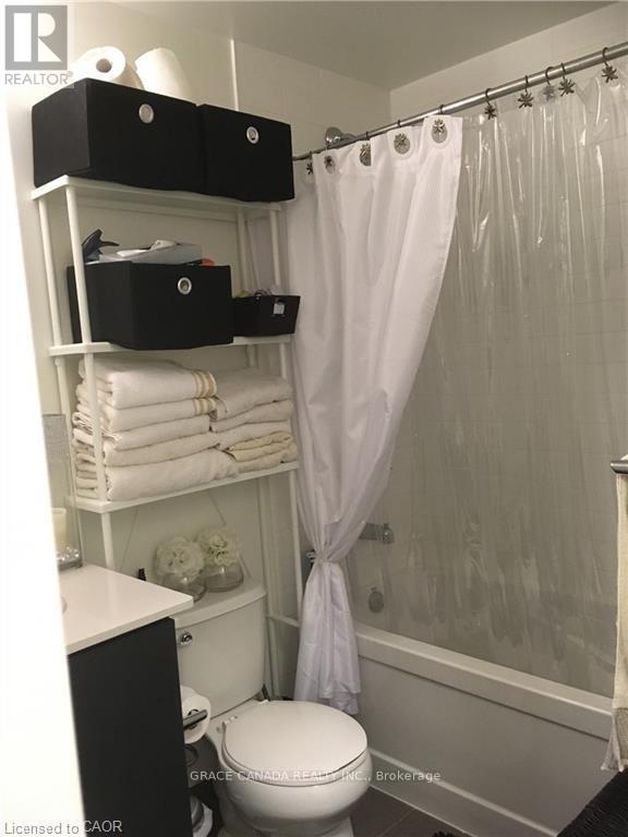 1808 - 360 Square One Drive, Mississauga, Ontario  L5B 0G7 - Photo 12 - W13017744