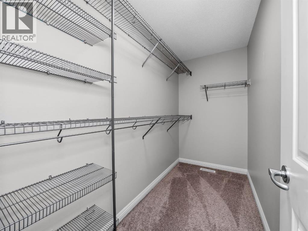 40 Everwillow Park Sw, Calgary, Alberta  T2Y 5C5 - Photo 24 - A2296699