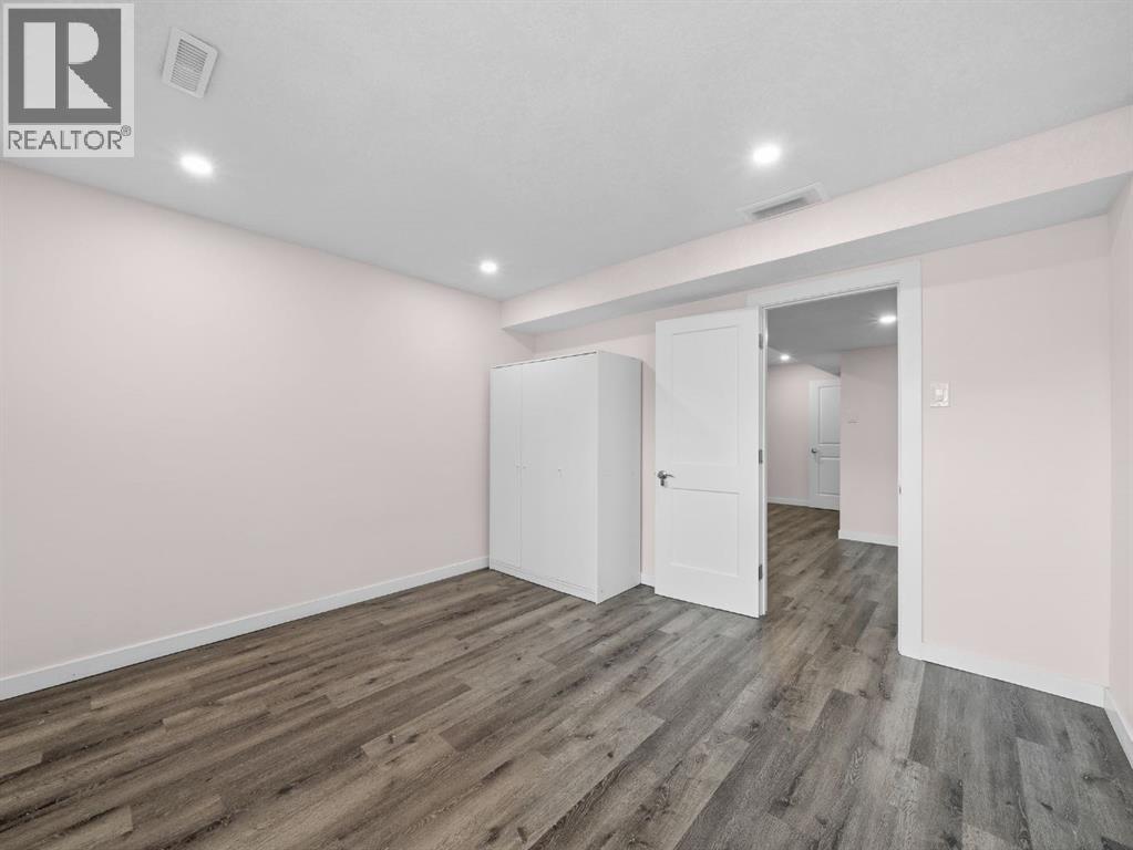 40 Everwillow Park Sw, Calgary, Alberta  T2Y 5C5 - Photo 36 - A2296699