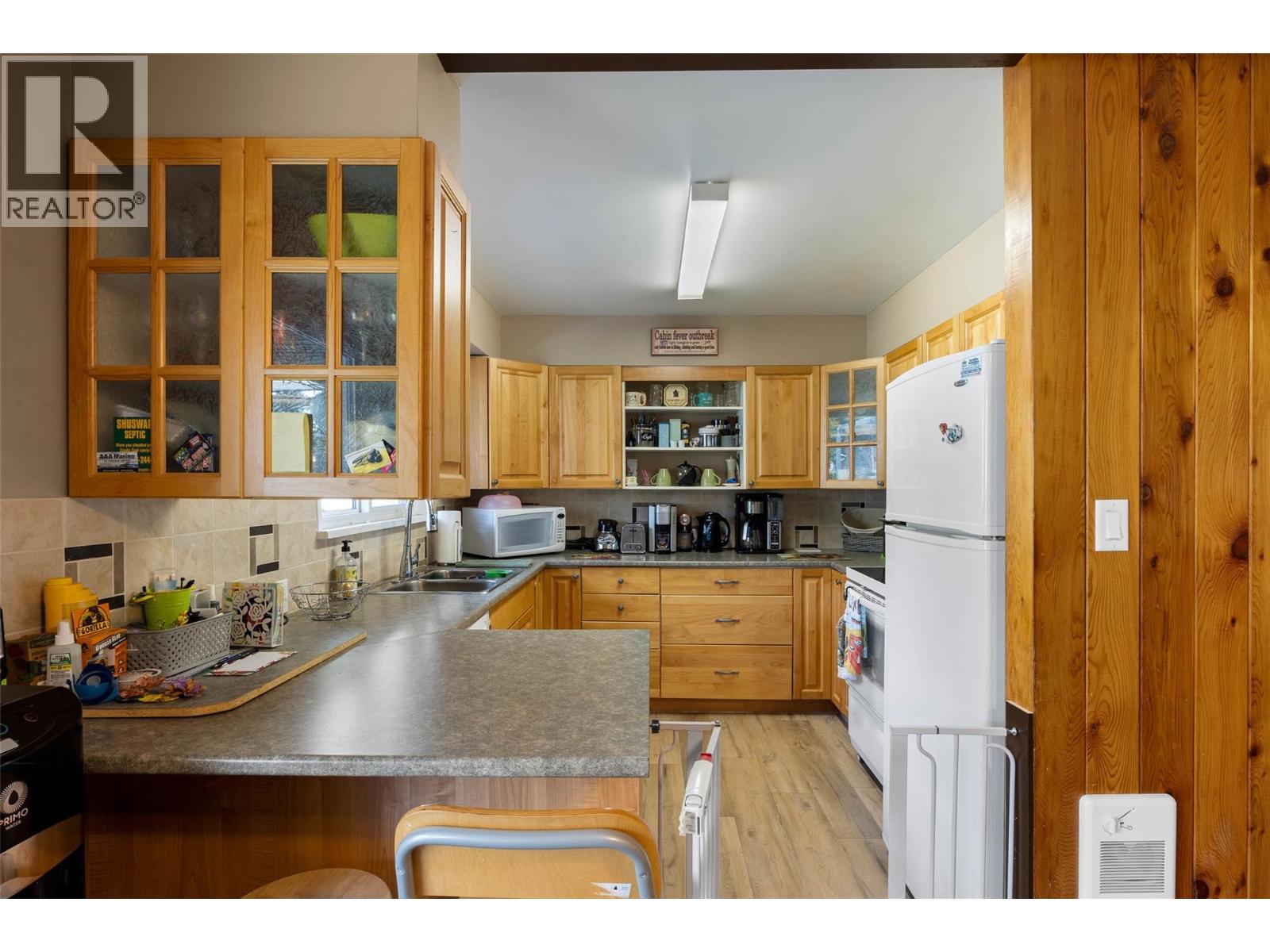 4188 South Ashe Crescent, Scotch Creek, British Columbia  V0E 1M5 - Photo 10 - 10383670