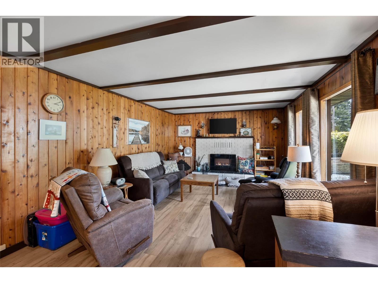 4188 South Ashe Crescent, Scotch Creek, British Columbia  V0E 1M5 - Photo 2 - 10383670