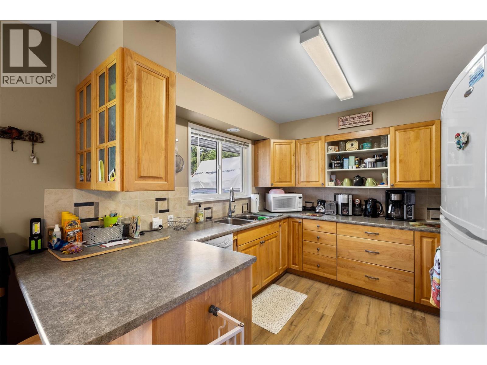 4188 South Ashe Crescent, Scotch Creek, British Columbia  V0E 1M5 - Photo 9 - 10383670