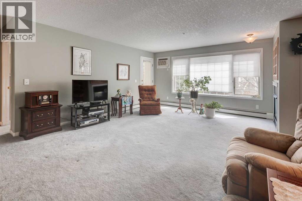 150, 6868 Sierra Morena Boulevard Sw, Calgary, Alberta  T3H 3R6 - Photo 3 - A2301400