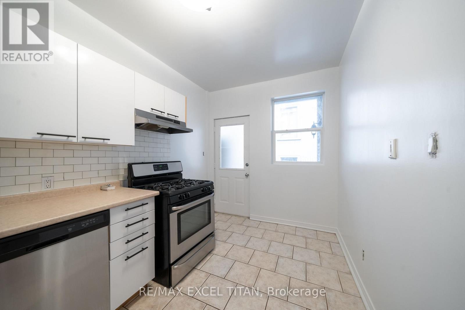 302 - 414 Jarvis Street, Toronto, Ontario  M4Y 3C2 - Photo 7 - C13017758