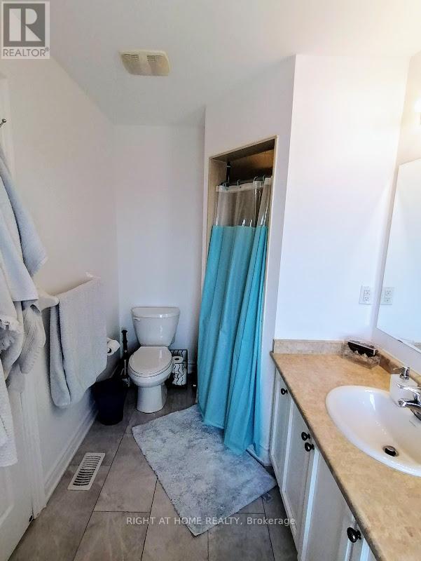 51 Devineridge Avenue, Ajax, Ontario  L1Z 0R7 - Photo 44 - E13017750