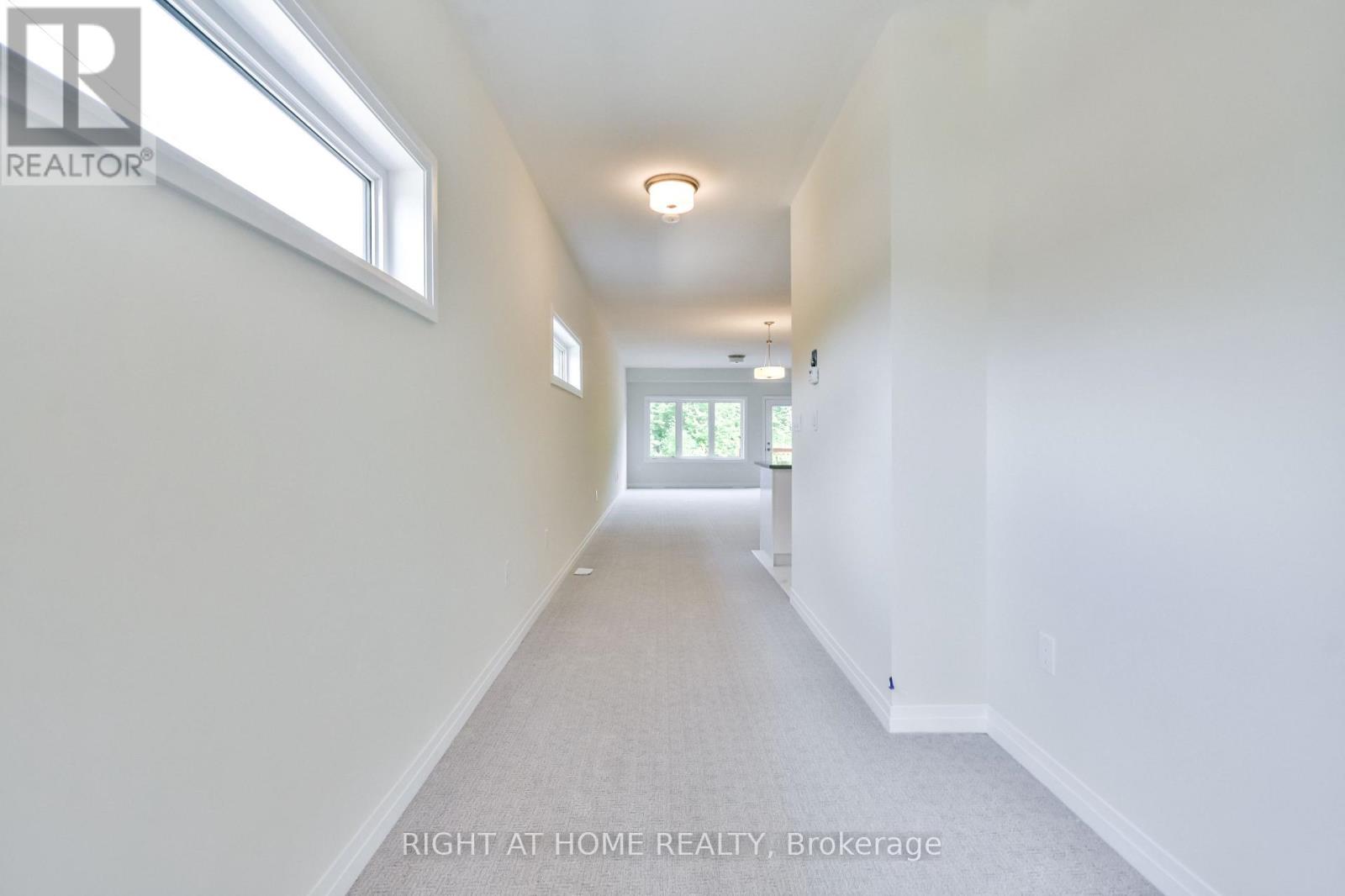 3056 Sandy Acrs Avenue, Severn, Ontario  L3V 8P8 - Photo 11 - S13017760