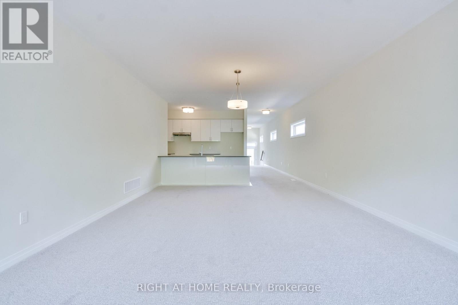 3056 Sandy Acrs Avenue, Severn, Ontario  L3V 8P8 - Photo 16 - S13017760