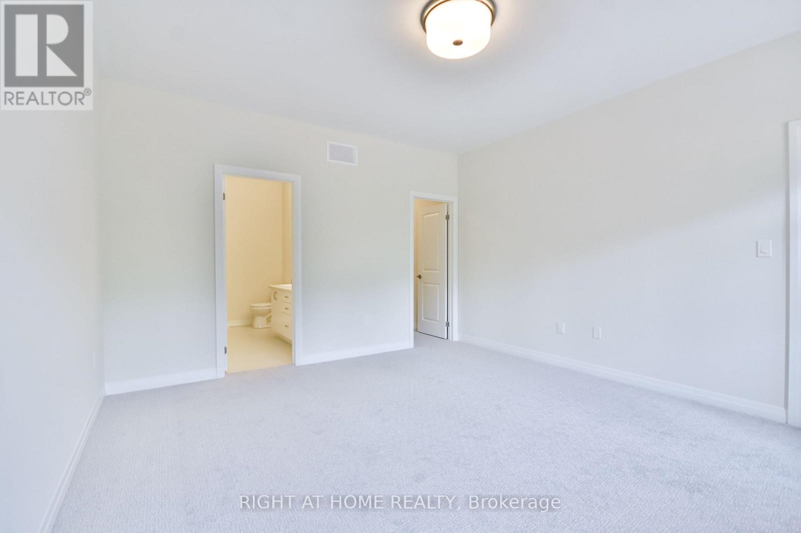 3056 Sandy Acrs Avenue, Severn, Ontario  L3V 8P8 - Photo 19 - S13017760