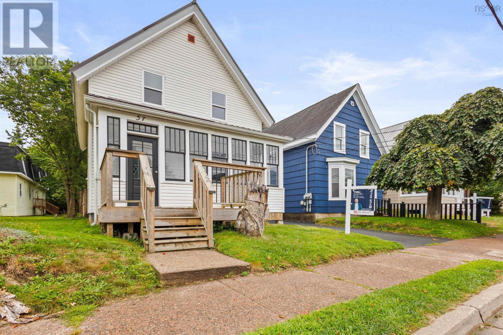 57 Pleasant Street, Truro, Nova Scotia  B2N 3R8 - Photo 2 - 202604217