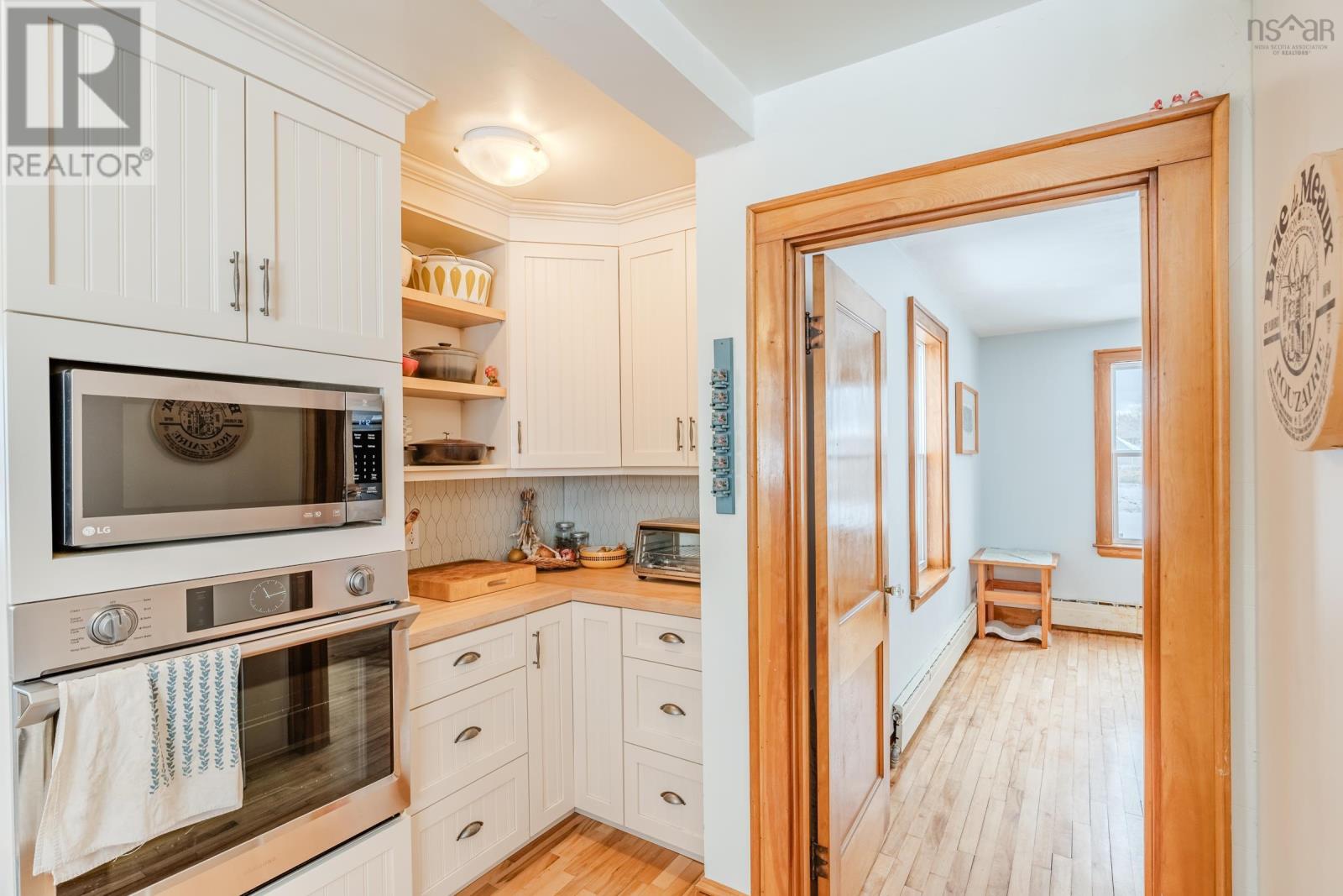 8882 Highway 1, Meteghan River, Nova Scotia  B0W 2L0 - Photo 22 - 202607895