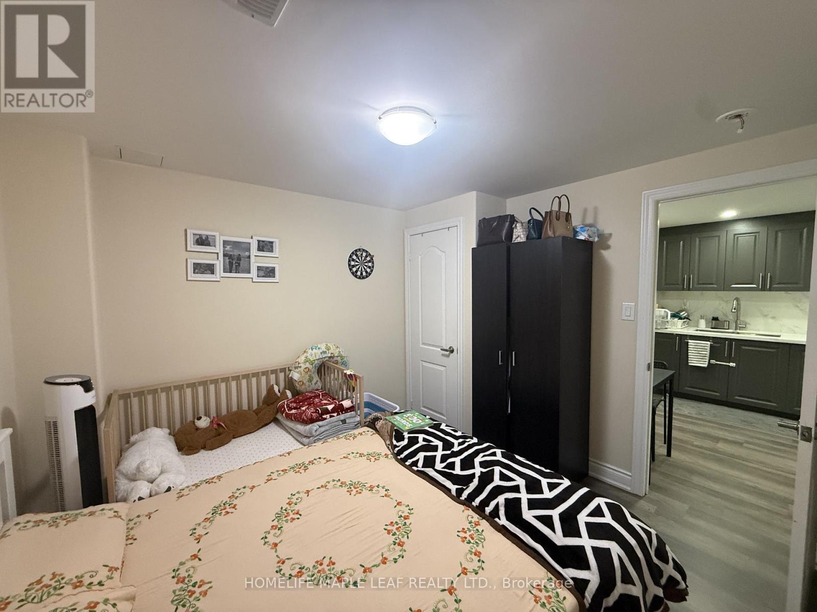 92 Robert Parkinson Drive, Brampton, Ontario  L7A 0Z3 - Photo 7 - W13017756