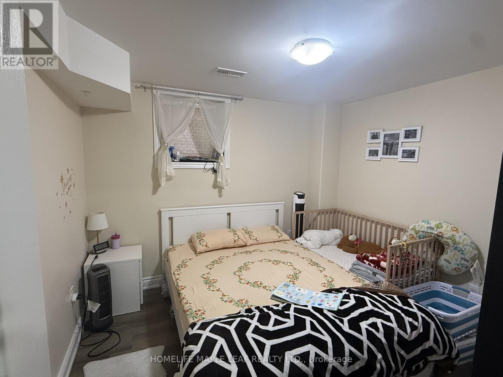 92 Robert Parkinson Drive, Brampton, Ontario  L7A 0Z3 - Photo 8 - W13017756