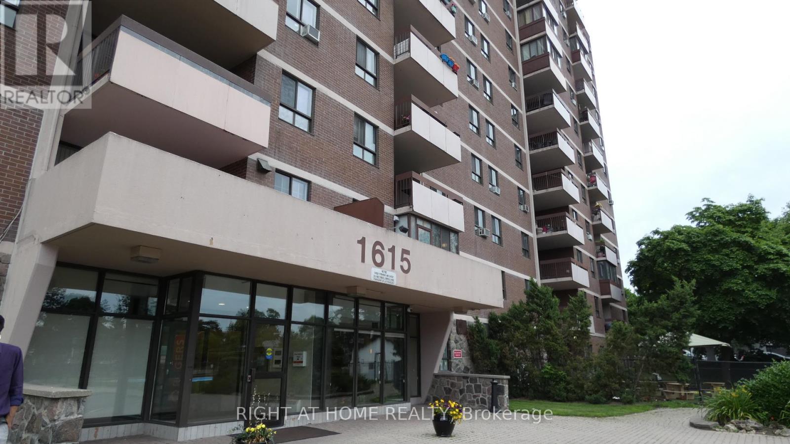 708 - 1615 BLOOR STREET N, Mississauga, Ontario