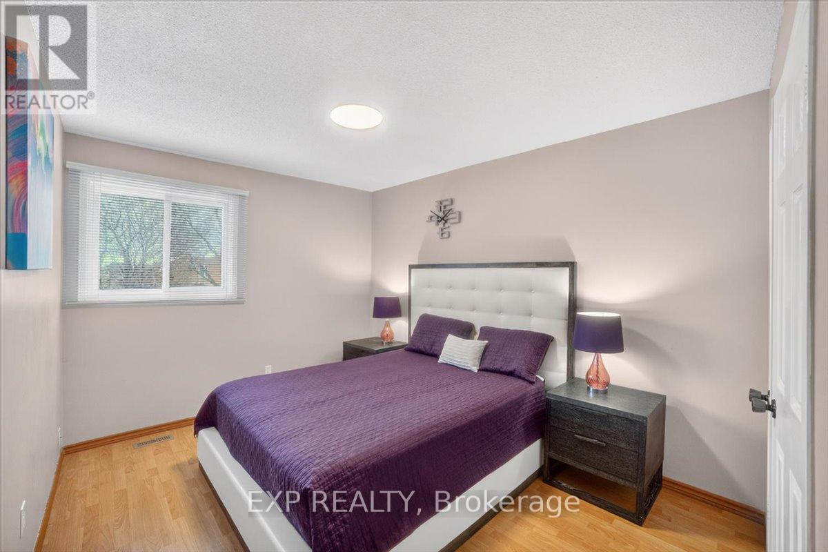 3440 Redmond Road, Mississauga (Fairview), Ontario  L5B 3S5 - Photo 19 - W12894102