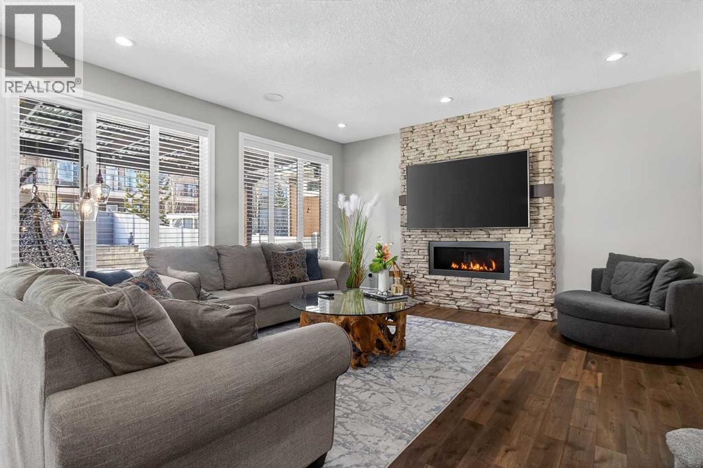 264 Stonemere Close, Chestermere, Alberta  t1x 0c5 - Photo 4 - A2293680