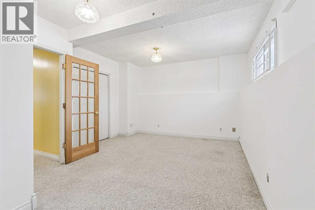 131 Woodglen Way Sw, Calgary, Alberta  T2W 4L9 - Photo 24 - A2298404