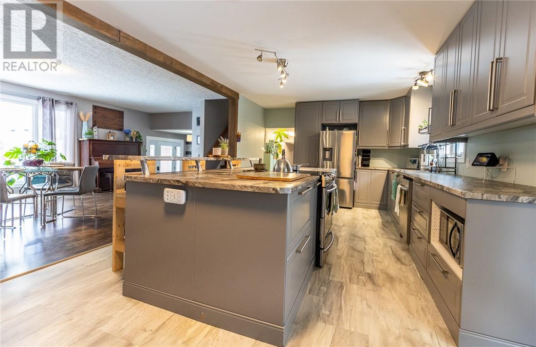 25 Goodman Avenue, Espanola, Ontario  P5E 1A5 - Photo 13 - 2127128