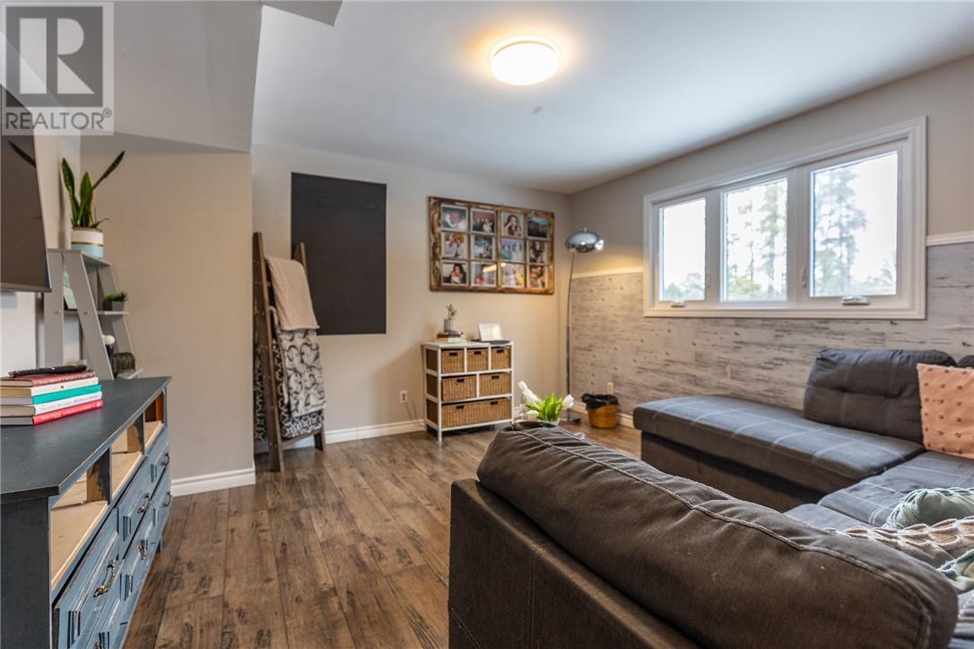 25 Goodman Avenue, Espanola, Ontario  P5E 1A5 - Photo 16 - 2127128