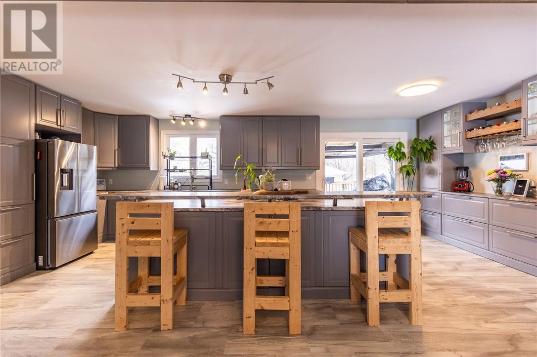 25 Goodman Avenue, Espanola, Ontario  P5E 1A5 - Photo 9 - 2127128