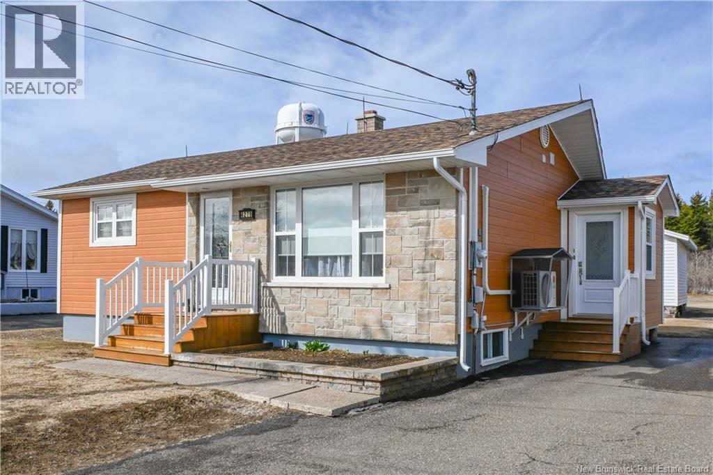 4279 Beauregard Street, Tracadie, New Brunswick  E1X 1C4 - Photo 2 - NB137451