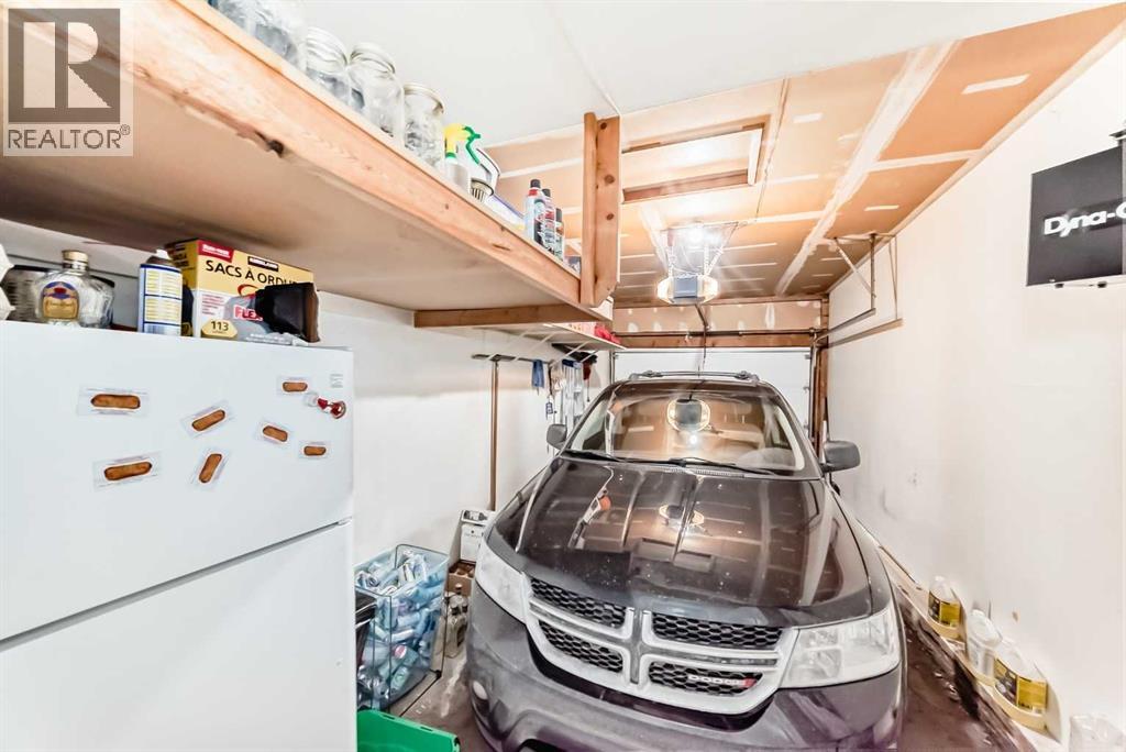 8 Meadow Place SE, Airdrie, Alberta  T4A 1W4 - Photo 33 - A2299404