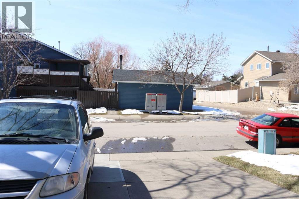 8 Meadow Place SE, Airdrie, Alberta  T4A 1W4 - Photo 46 - A2299404