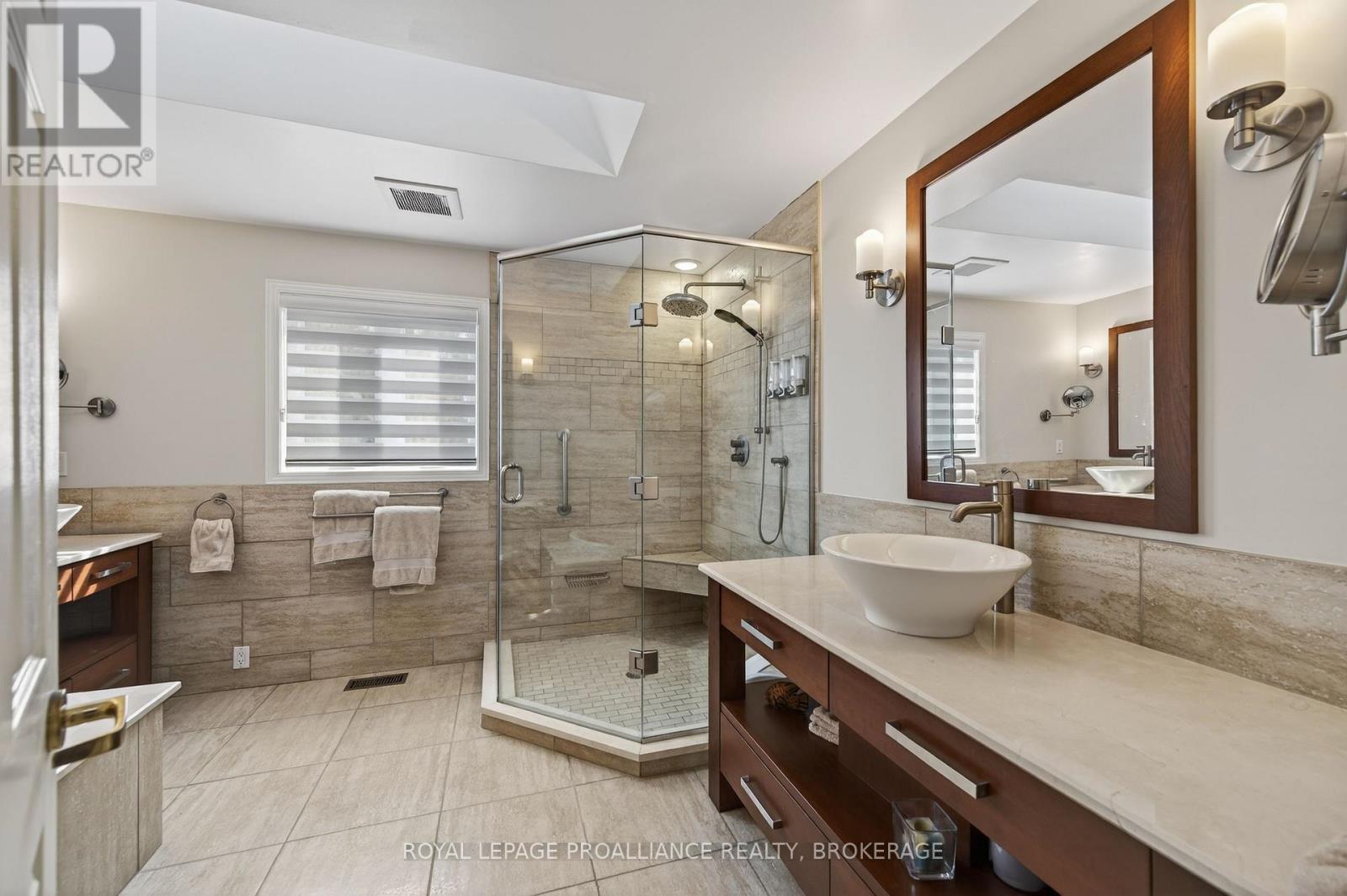 164a Deans Island Road, Rideau Lakes, Ontario  K0G 1E0 - Photo 31 - X12875268