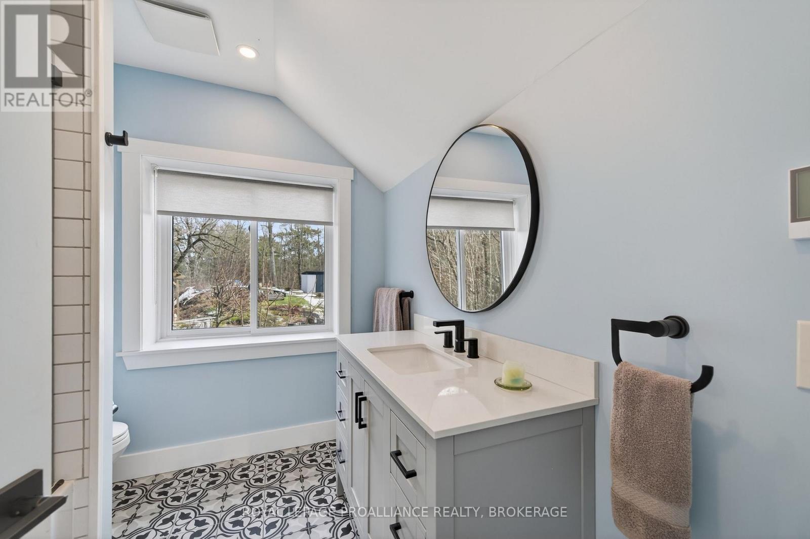 164a Deans Island Road, Rideau Lakes, Ontario  K0G 1E0 - Photo 40 - X12875268