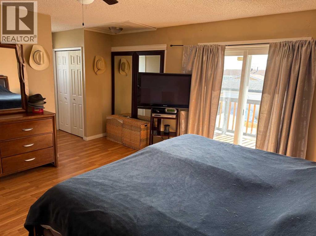 10011 94 Avenue, Wembley, Alberta  T0H 3S0 - Photo 14 - A2299485