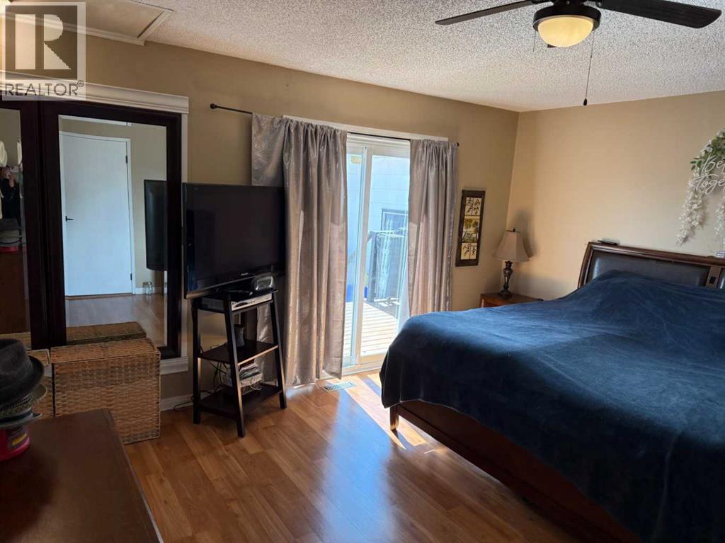 10011 94 Avenue, Wembley, Alberta  T0H 3S0 - Photo 11 - A2299485