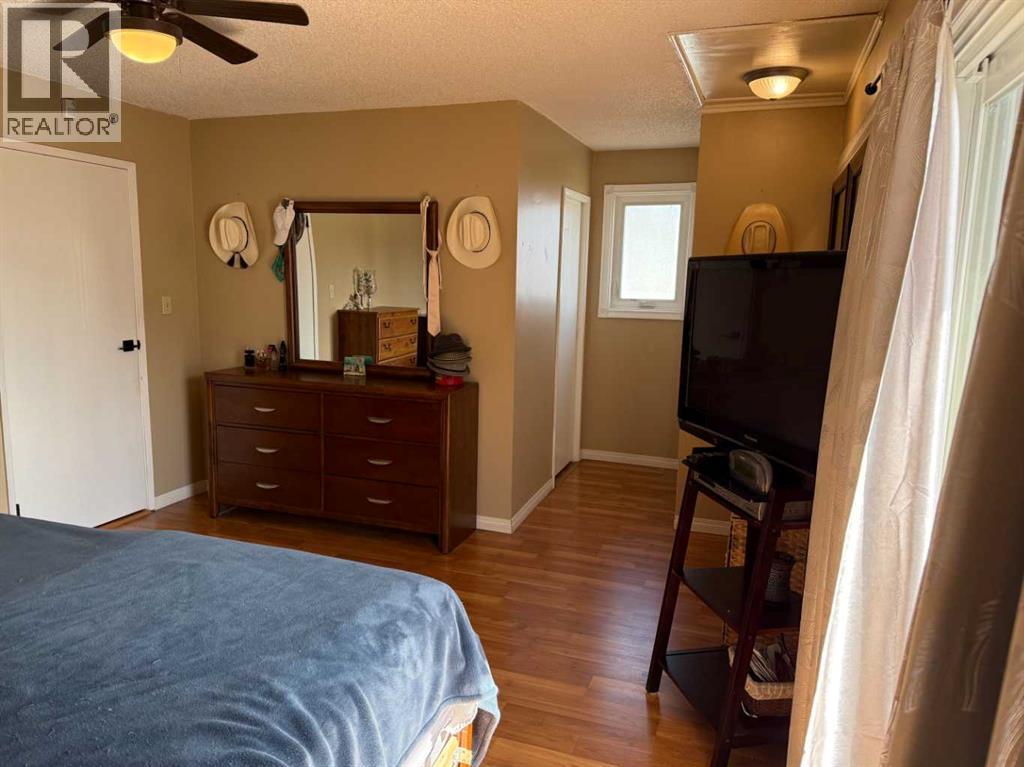 10011 94 Avenue, Wembley, Alberta  T0H 3S0 - Photo 13 - A2299485