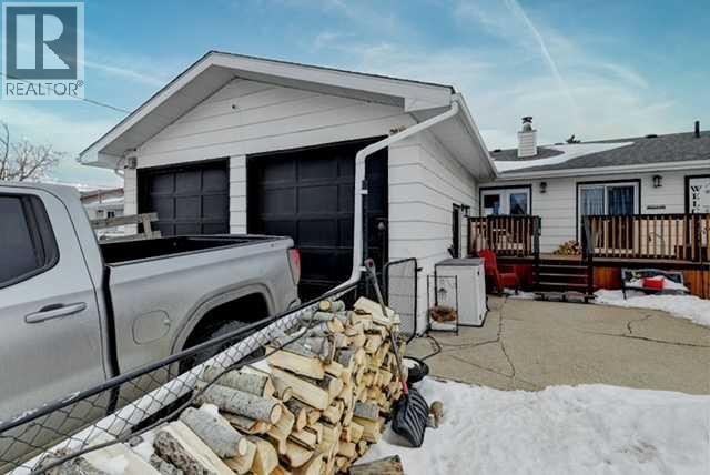 10011 94 Avenue, Wembley, Alberta  T0H 3S0 - Photo 3 - A2299485