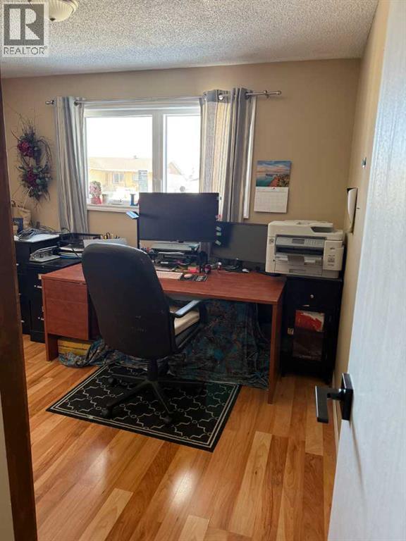 10011 94 Avenue, Wembley, Alberta  T0H 3S0 - Photo 18 - A2299485