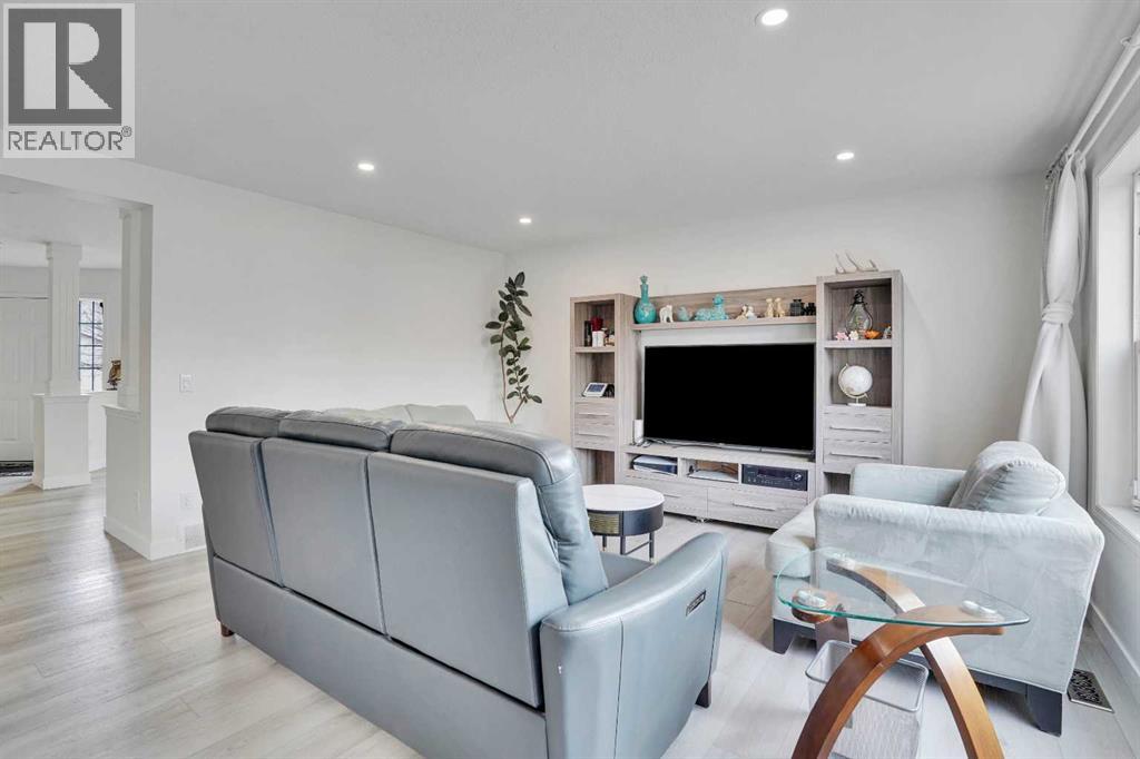 391 Millrise Square Sw, Calgary, Alberta  T2Y 4C2 - Photo 16 - A2302105