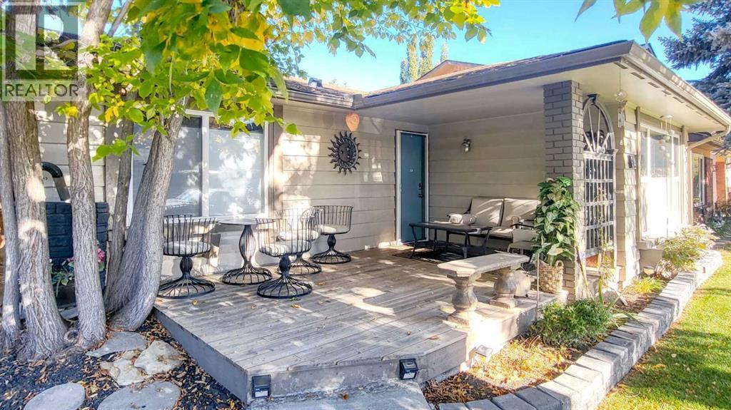 64 Midglen Drive Se, Calgary, Alberta  T2X 1G7 - Photo 3 - A2302754