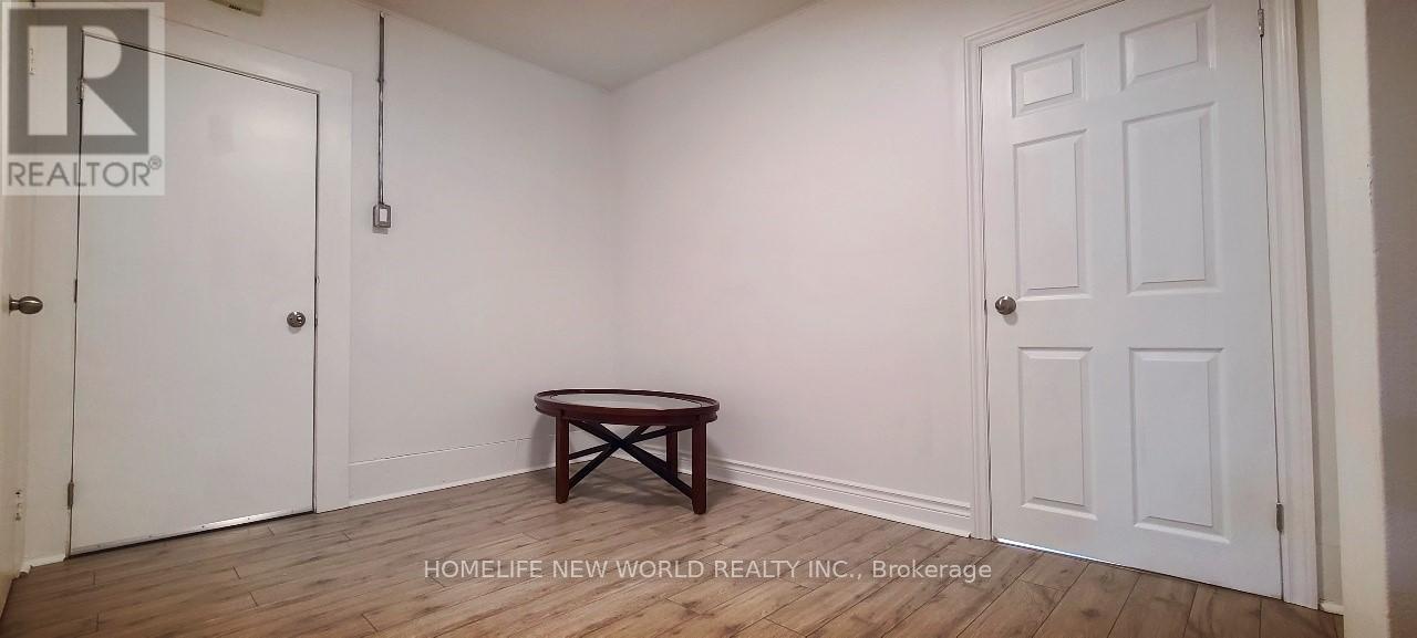 2fl Apt - 1351 St Clair Avenue W, Toronto, Ontario  M6E 1C5 - Photo 5 - W13017778