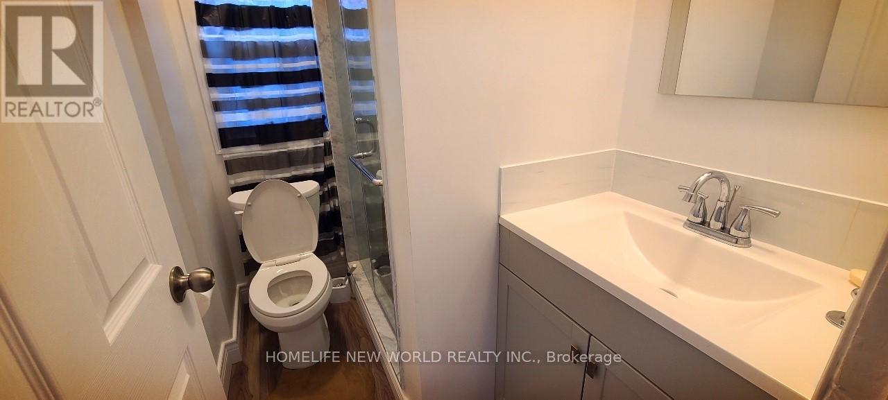 2fl Apt - 1351 St Clair Avenue W, Toronto, Ontario  M6E 1C5 - Photo 8 - W13017778