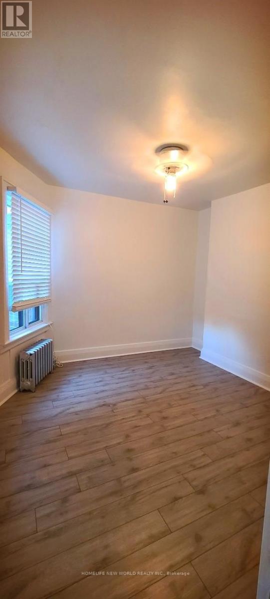 2fl Apt - 1351 St Clair Avenue W, Toronto, Ontario  M6E 1C5 - Photo 9 - W13017778