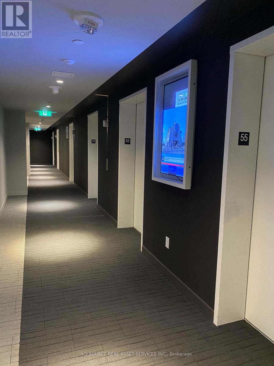 5501 - 3900 Confederation Parkway, Mississauga, Ontario  L5B 0M3 - Photo 18 - W12994400