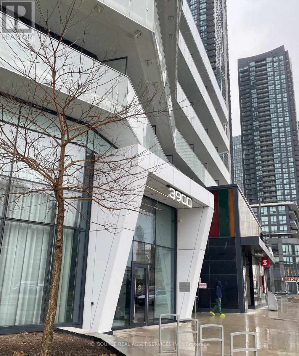 5501 - 3900 Confederation Parkway, Mississauga, Ontario  L5B 0M3 - Photo 26 - W12994400