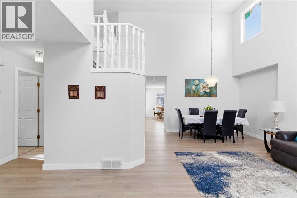 39 Arbour Ridge Mews NW, Calgary, Alberta  T3G 3Z3 - Photo 1 - A2289465