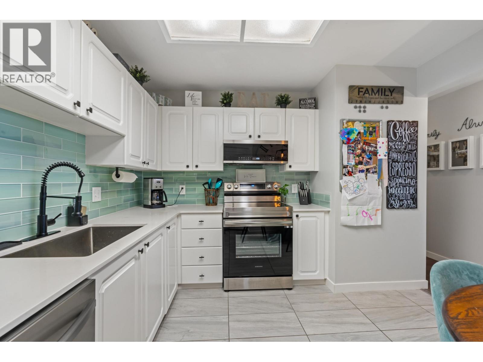 107 11963 223 Street Street, Maple Ridge, British Columbia  V2X 5Y4 - Photo 13 - R3113099