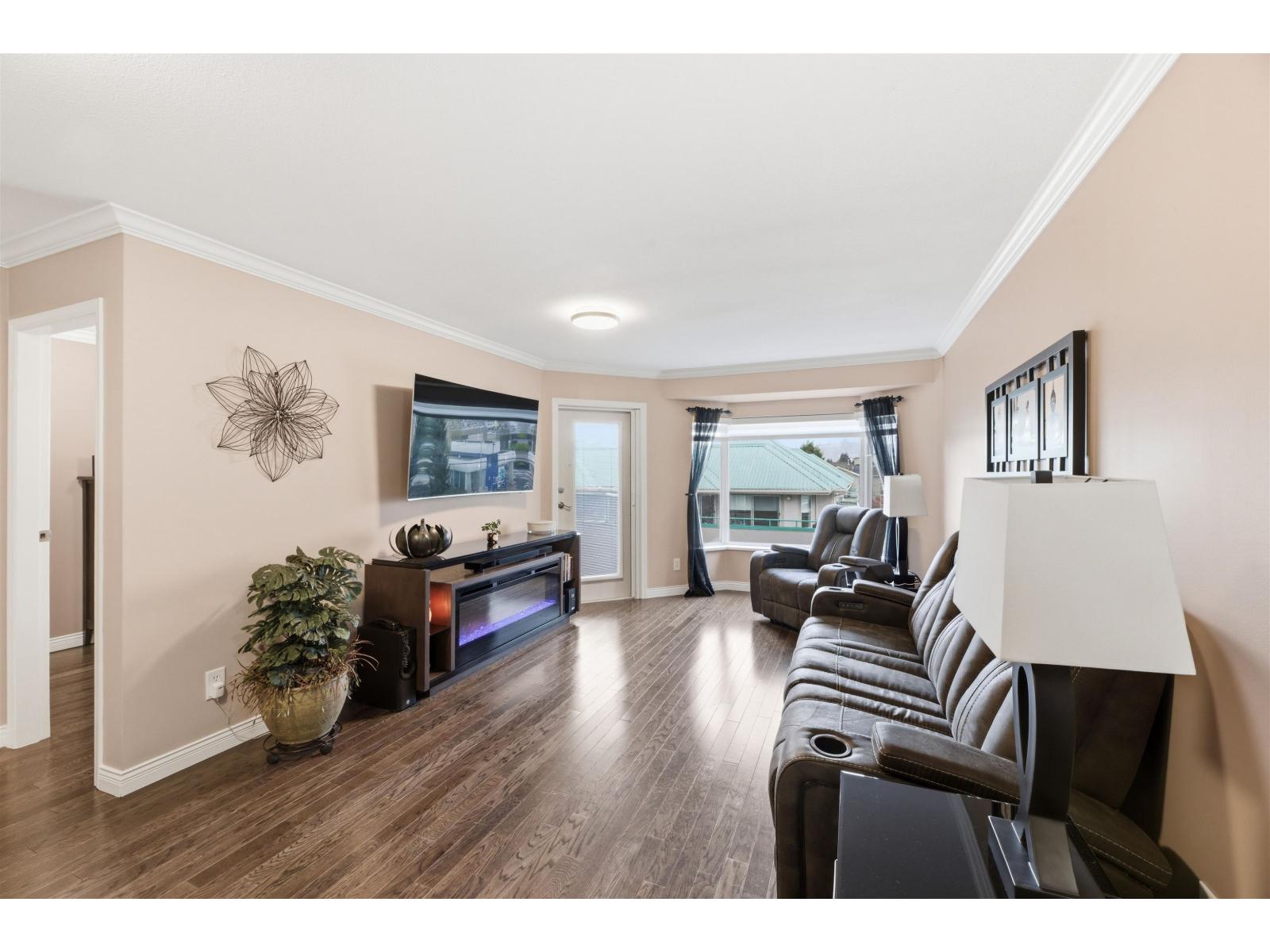 302 33165 Old Yale Road, Abbotsford, British Columbia  V2S 2J4 - Photo 11 - R3112193