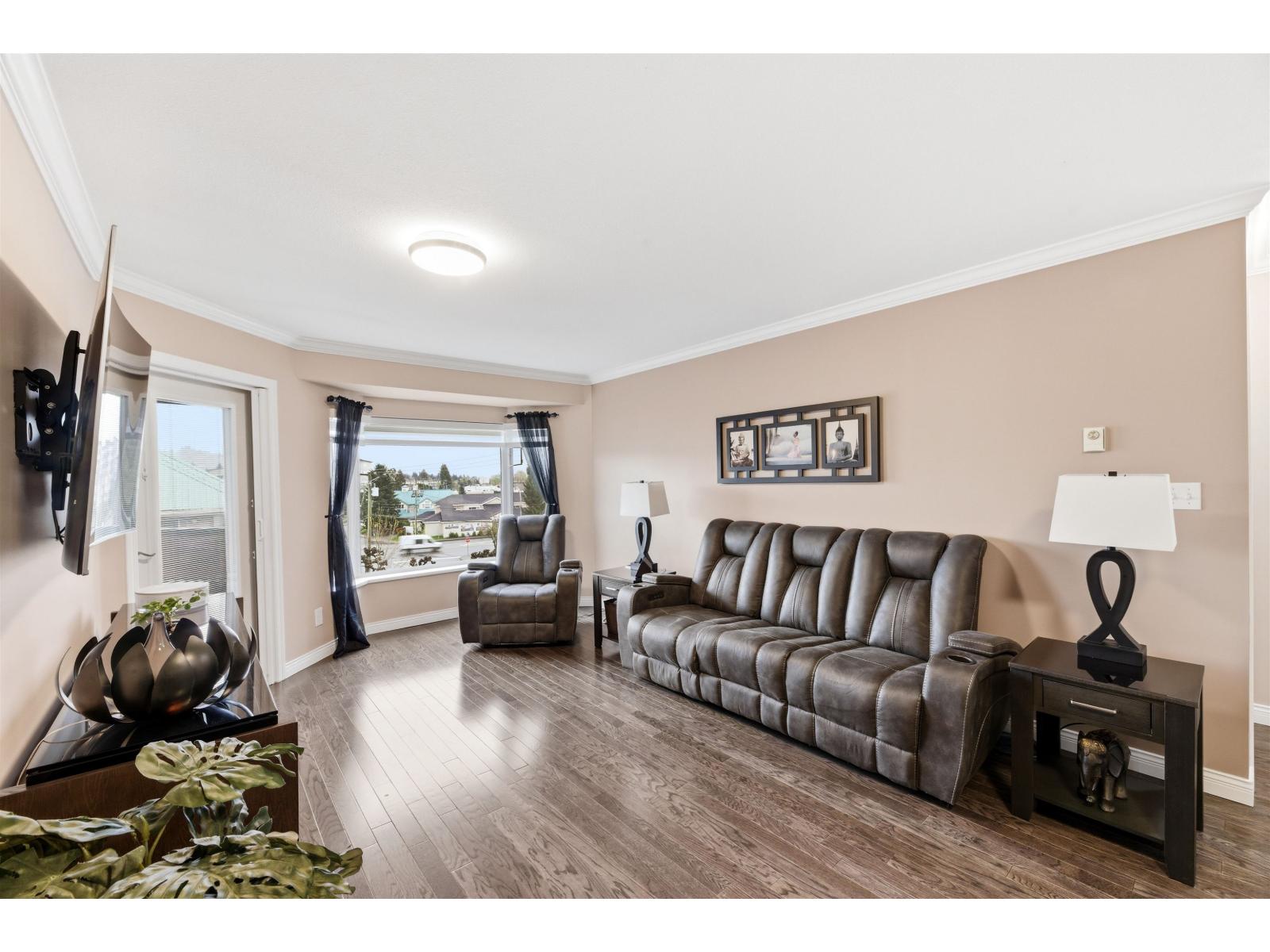 302 33165 Old Yale Road, Abbotsford, British Columbia  V2S 2J4 - Photo 5 - R3112193